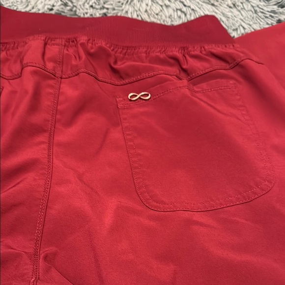 Maroon Scrub Set Cherokee infinity medium top and large bottom jogggers - Picture 7 of 7